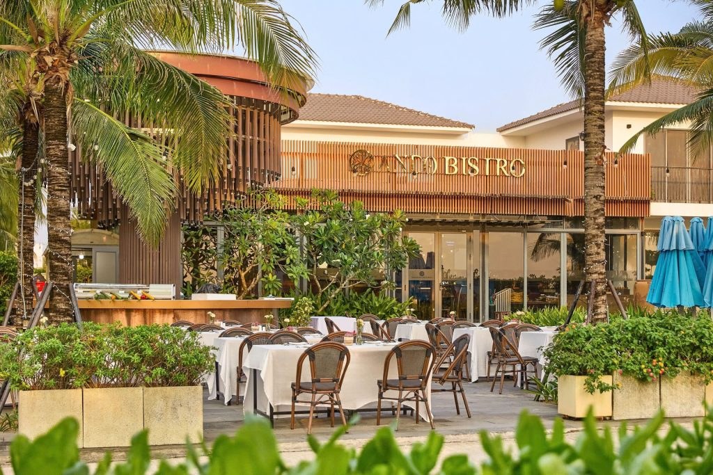 Khu vực ngoài trời